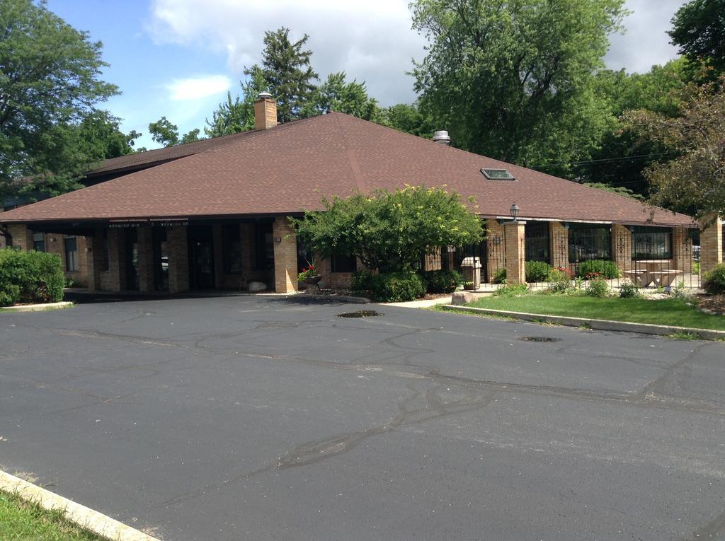 Americinn And Suites By Wyndham Delafield-Waukesha-Milwaukee Dış mekan fotoğraf