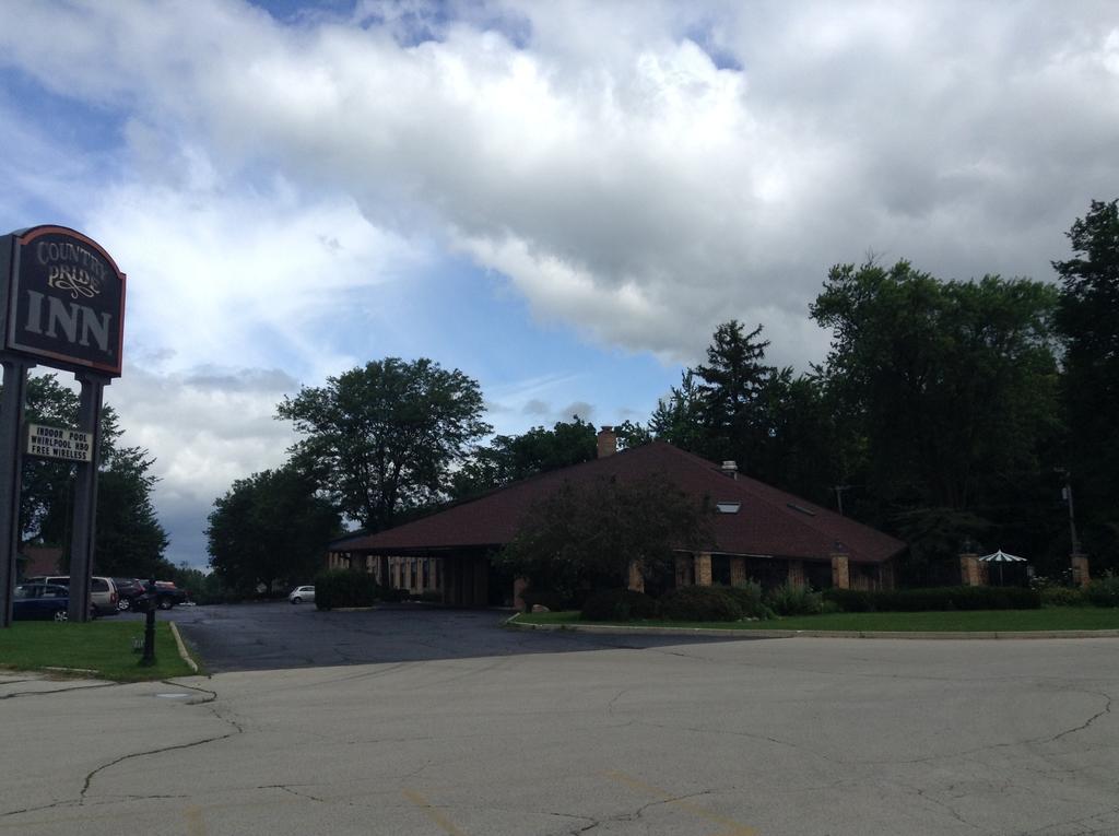 Americinn And Suites By Wyndham Delafield-Waukesha-Milwaukee Dış mekan fotoğraf