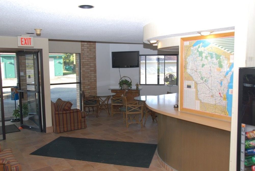 Americinn And Suites By Wyndham Delafield-Waukesha-Milwaukee İç mekan fotoğraf