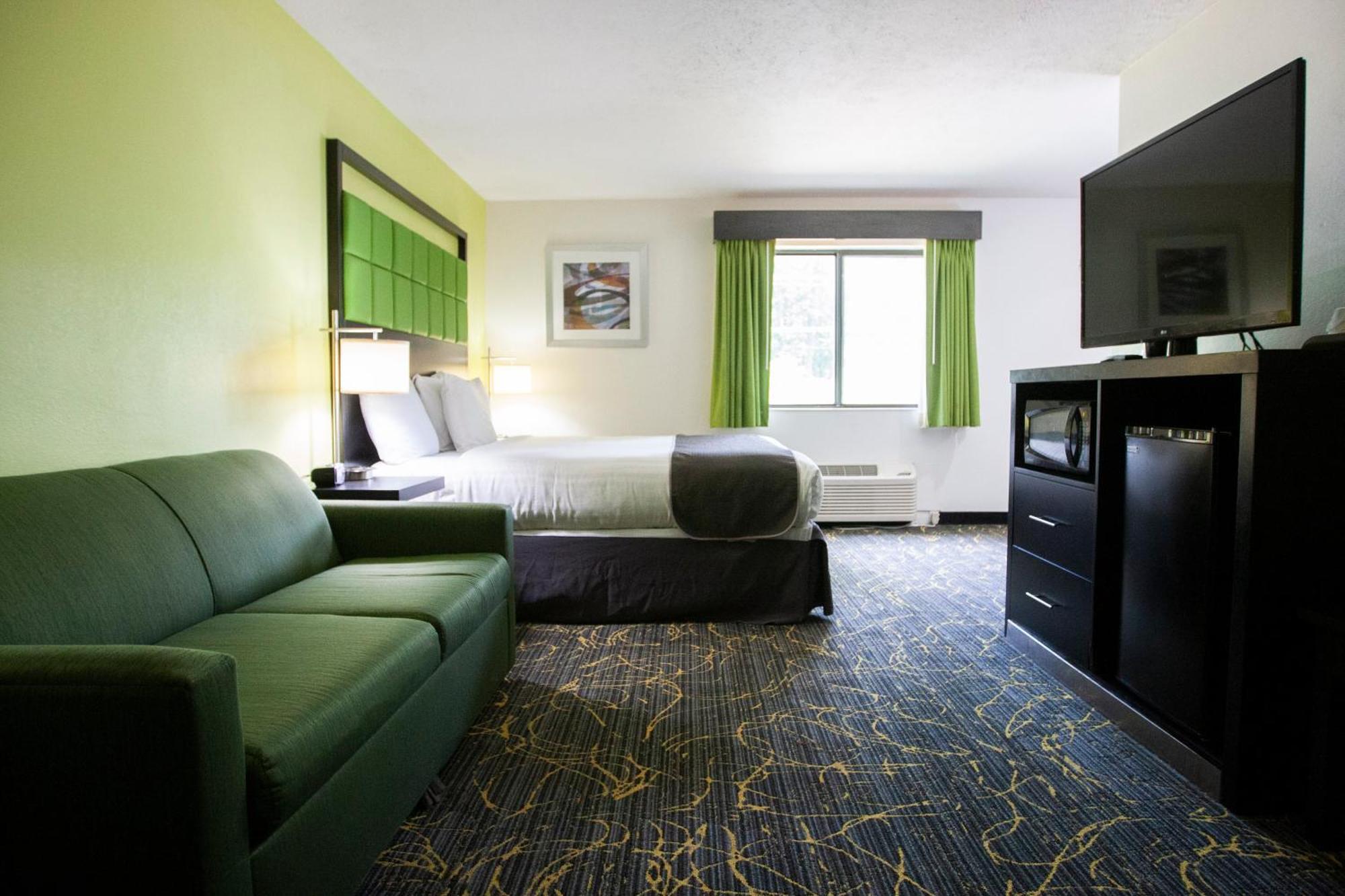 Americinn And Suites By Wyndham Delafield-Waukesha-Milwaukee Dış mekan fotoğraf