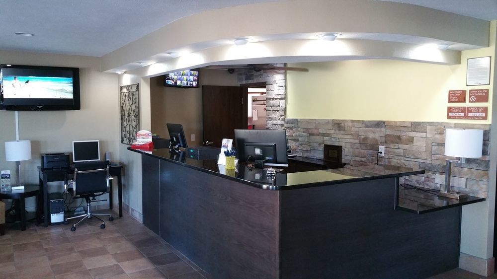 Americinn And Suites By Wyndham Delafield-Waukesha-Milwaukee Dış mekan fotoğraf
