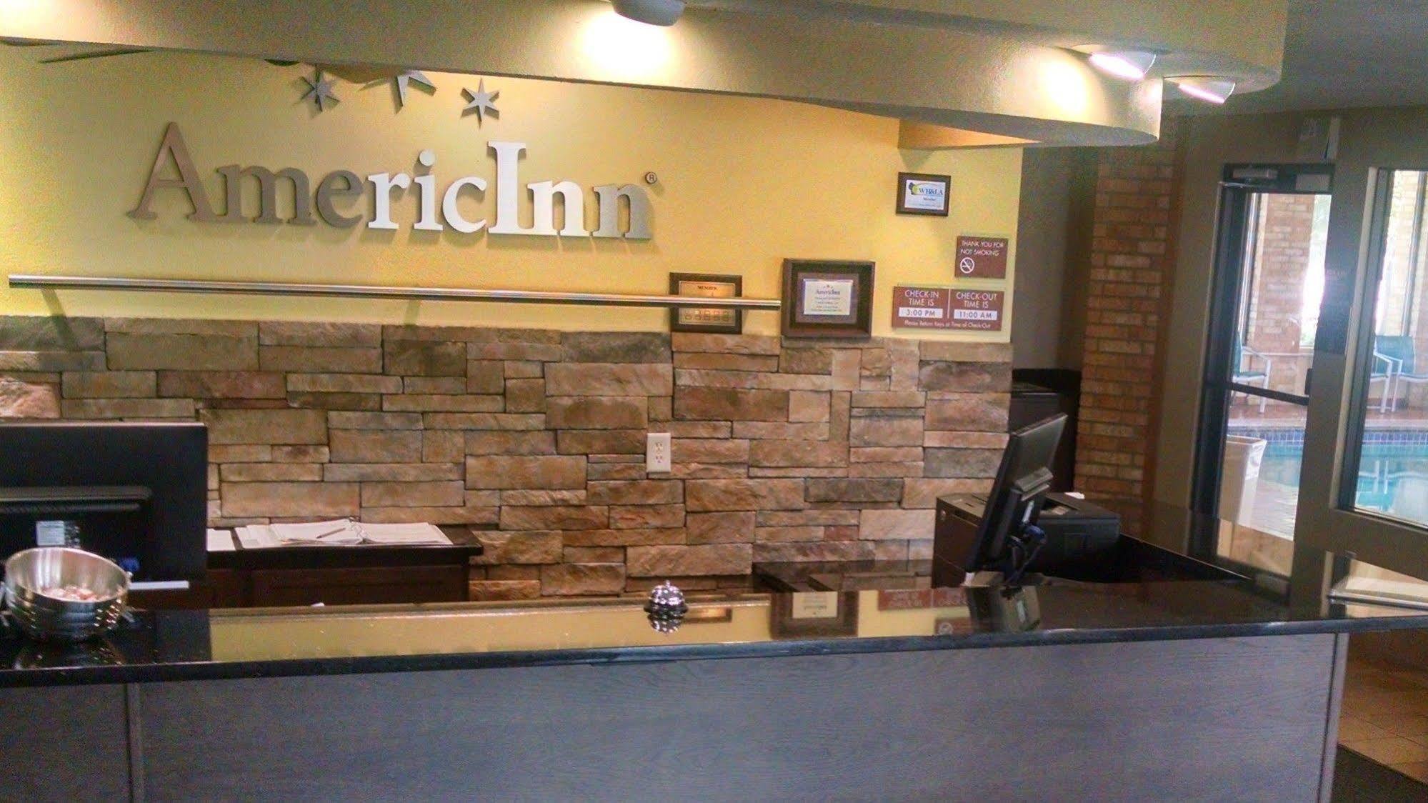Americinn And Suites By Wyndham Delafield-Waukesha-Milwaukee Dış mekan fotoğraf